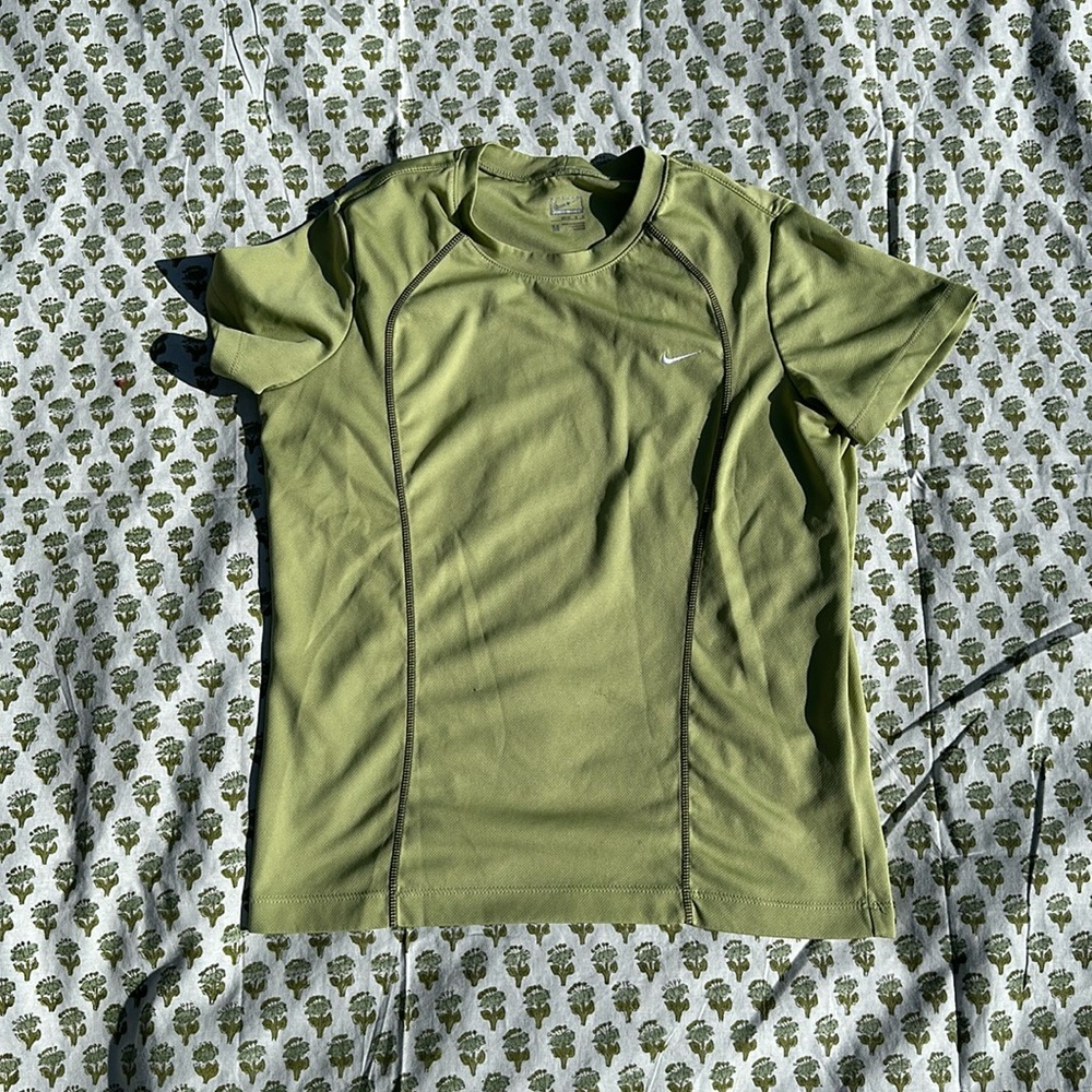 Nike Performance Slim Fit Light Green Shirt
